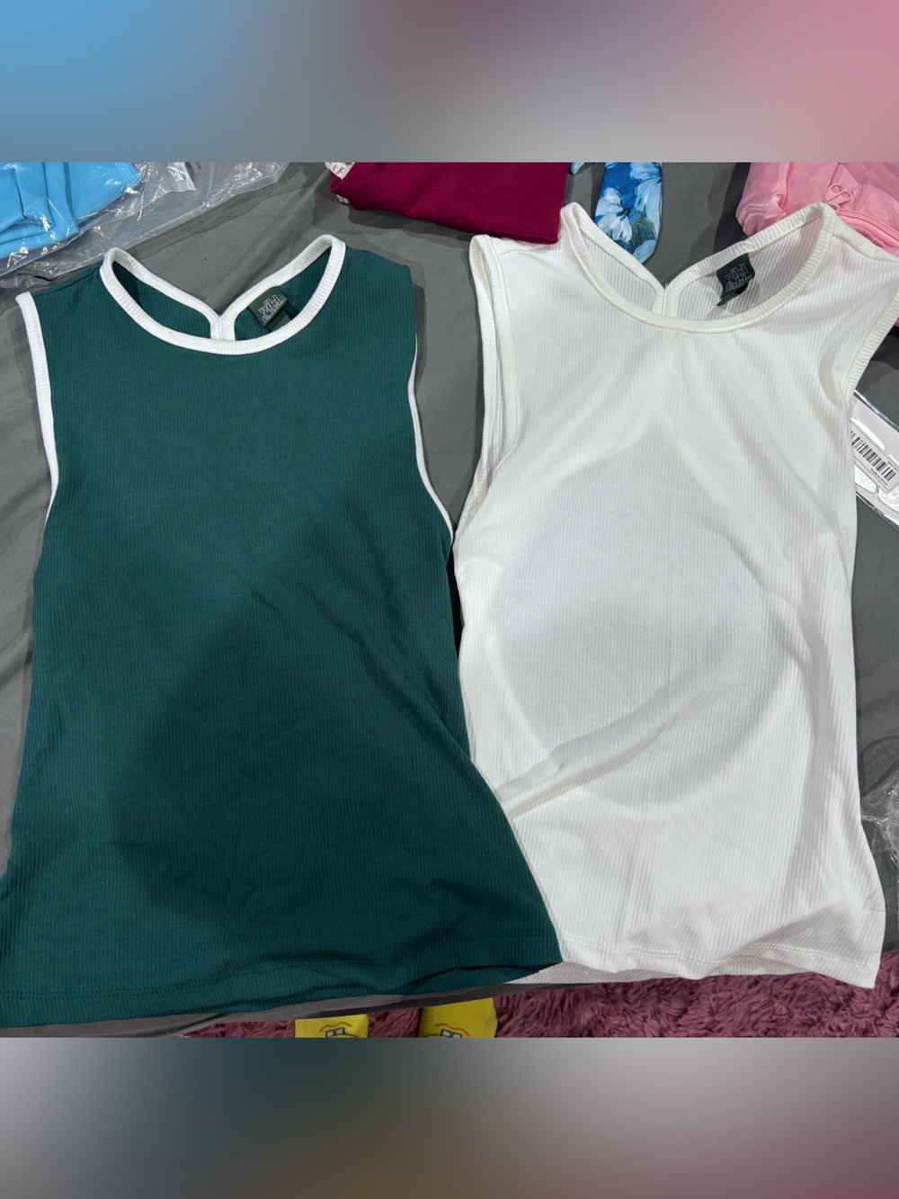 Wild Fable juniors shirts size xs